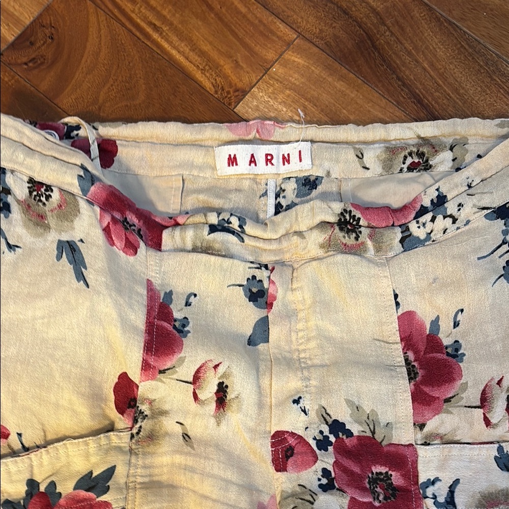 Marni Cream pants  with Pink and Blue Floral Design Size 38 Like us 6